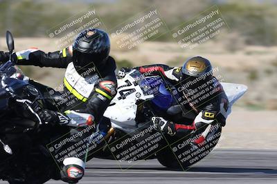 media/Jan-15-2026-Racers Edge (Thu) [[dfebeb70ab]]/3-B Group/Session 4 (Turn 6 Inside)/